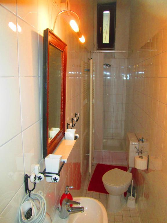 Ruhige Ferienwohnung - Berlin Mitte الغرفة الصورة